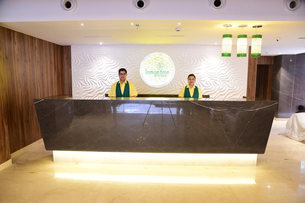 Lemon Tree Hotel Силигури Экстерьер фото