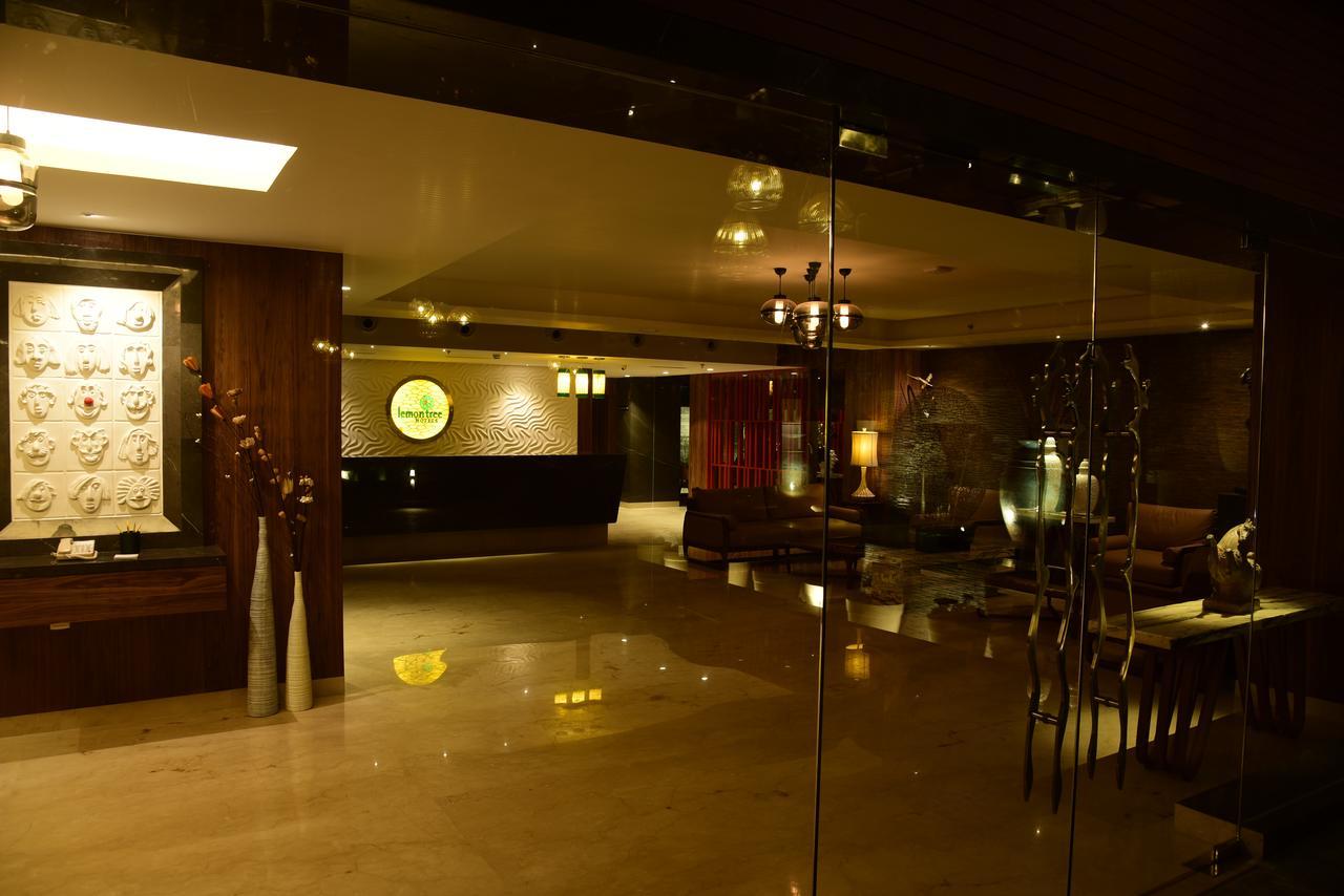 Lemon Tree Hotel Силигури Экстерьер фото