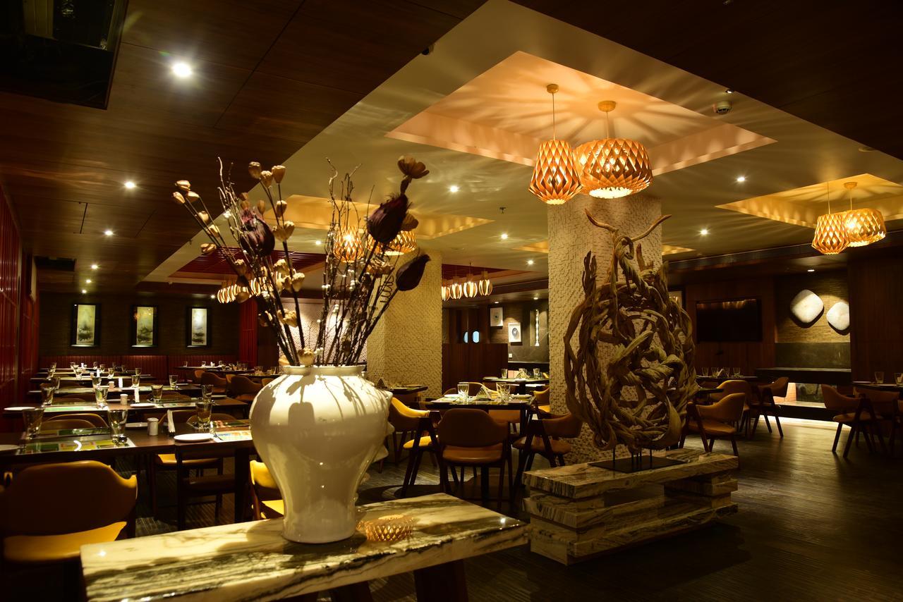 Lemon Tree Hotel Силигури Экстерьер фото