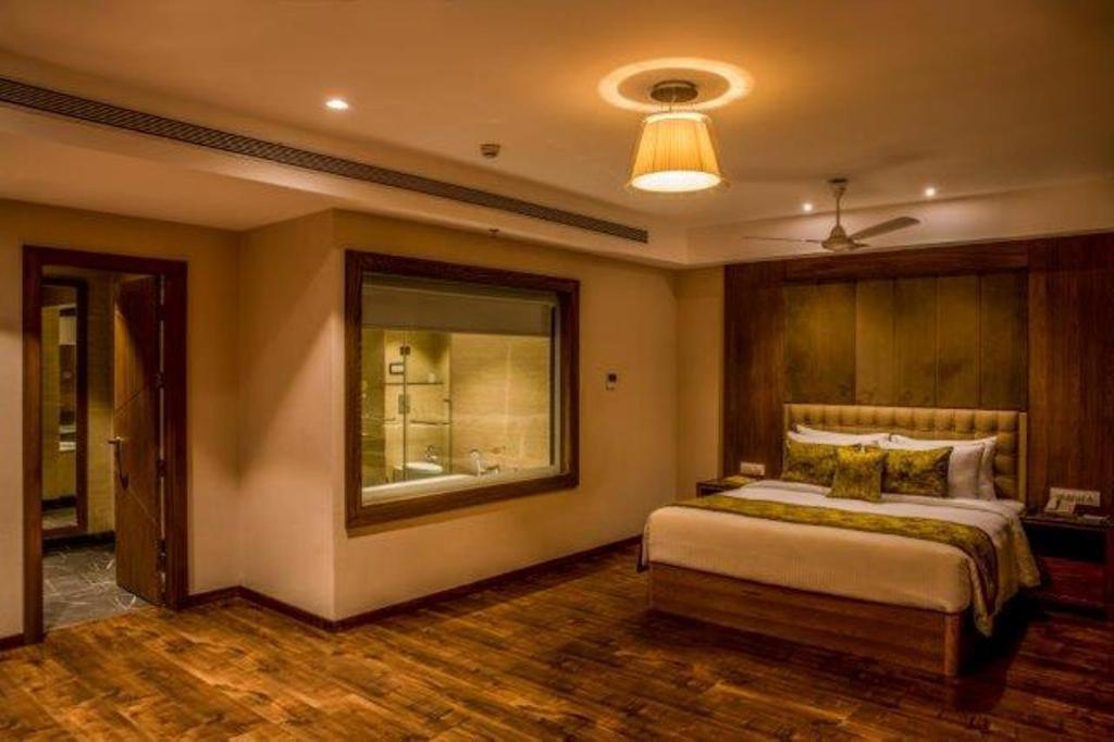 Lemon Tree Hotel Силигури Экстерьер фото