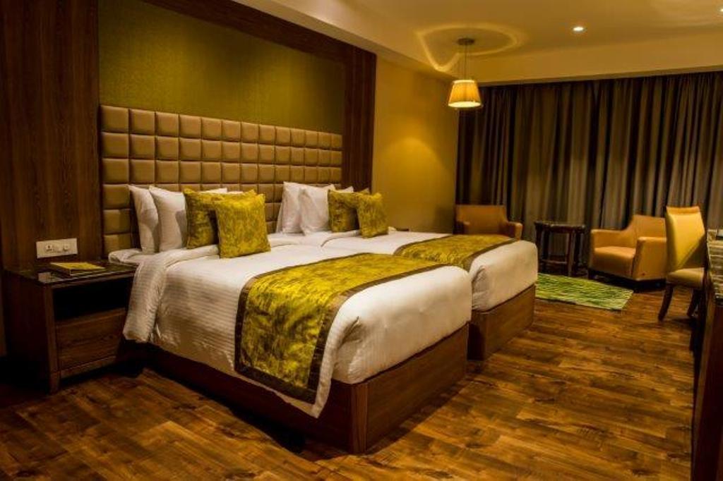 Lemon Tree Hotel Силигури Экстерьер фото